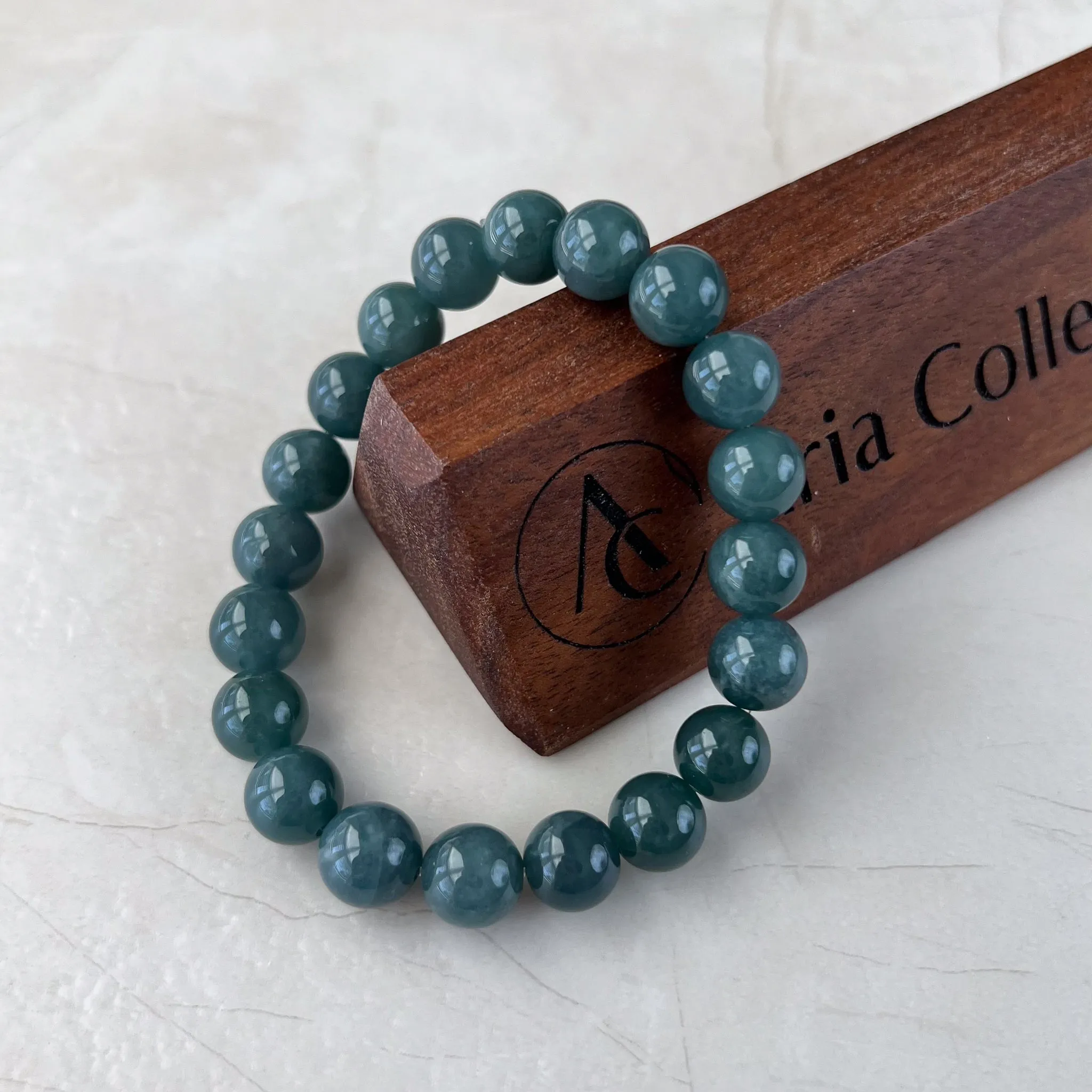 10.0 mm Blue Green Natural Jadeite Jade Round Beaded Bracelet, JUA-0424-1719715587