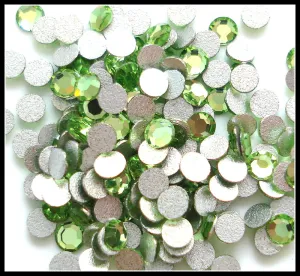 1.7-1.8mm (2000) (5ss) Peridot Round Flat Back
