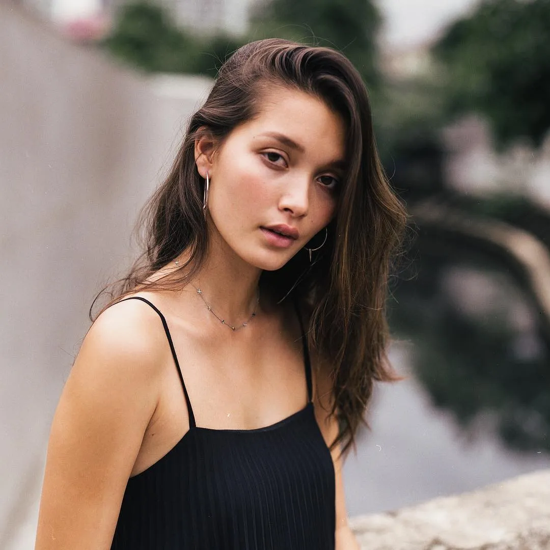 Carla Hoop Earrings - Pinkgold
