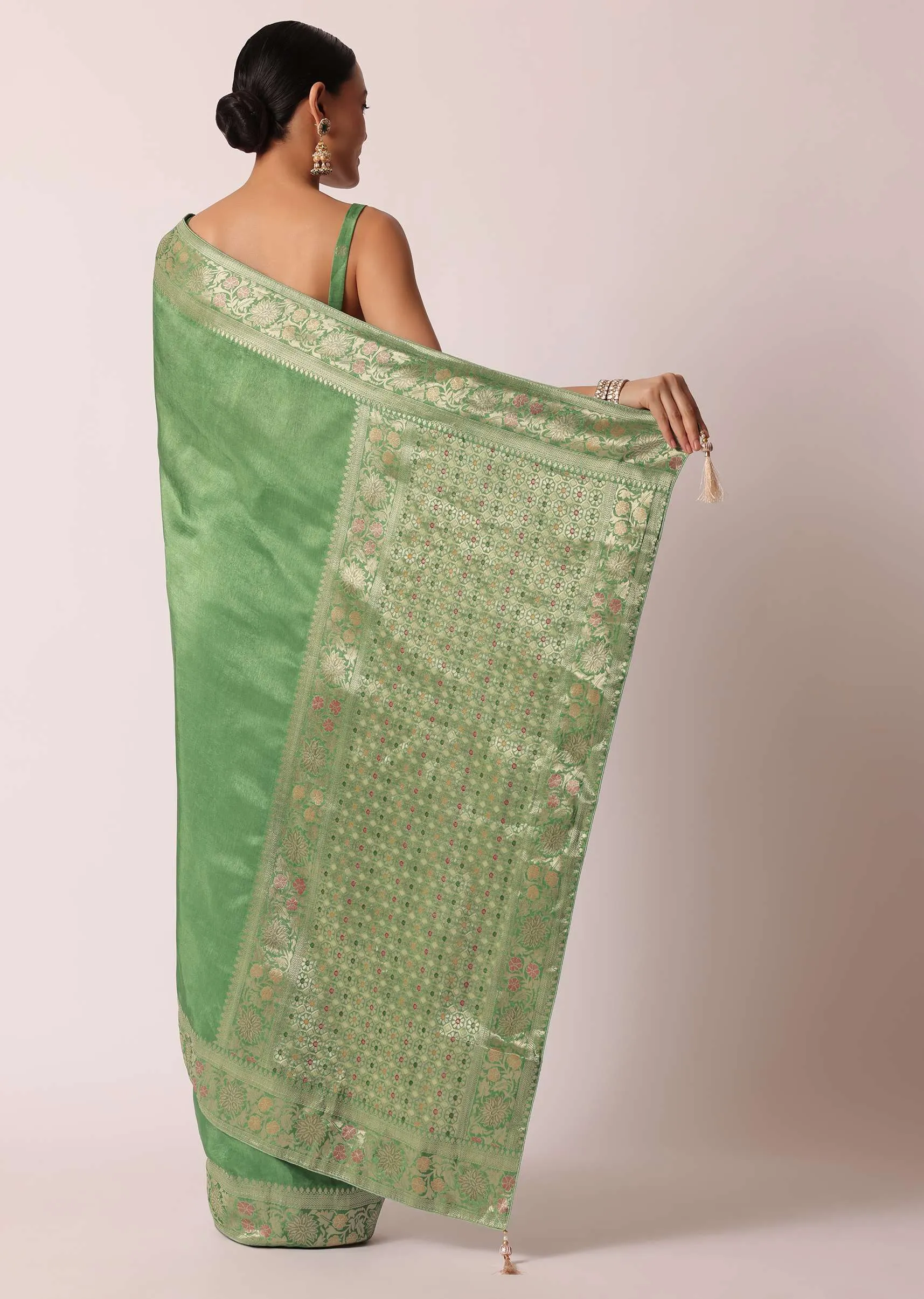 Green Banarasi Saree With Floral Motif Woven Pallu And Unstitched Blouse Piece