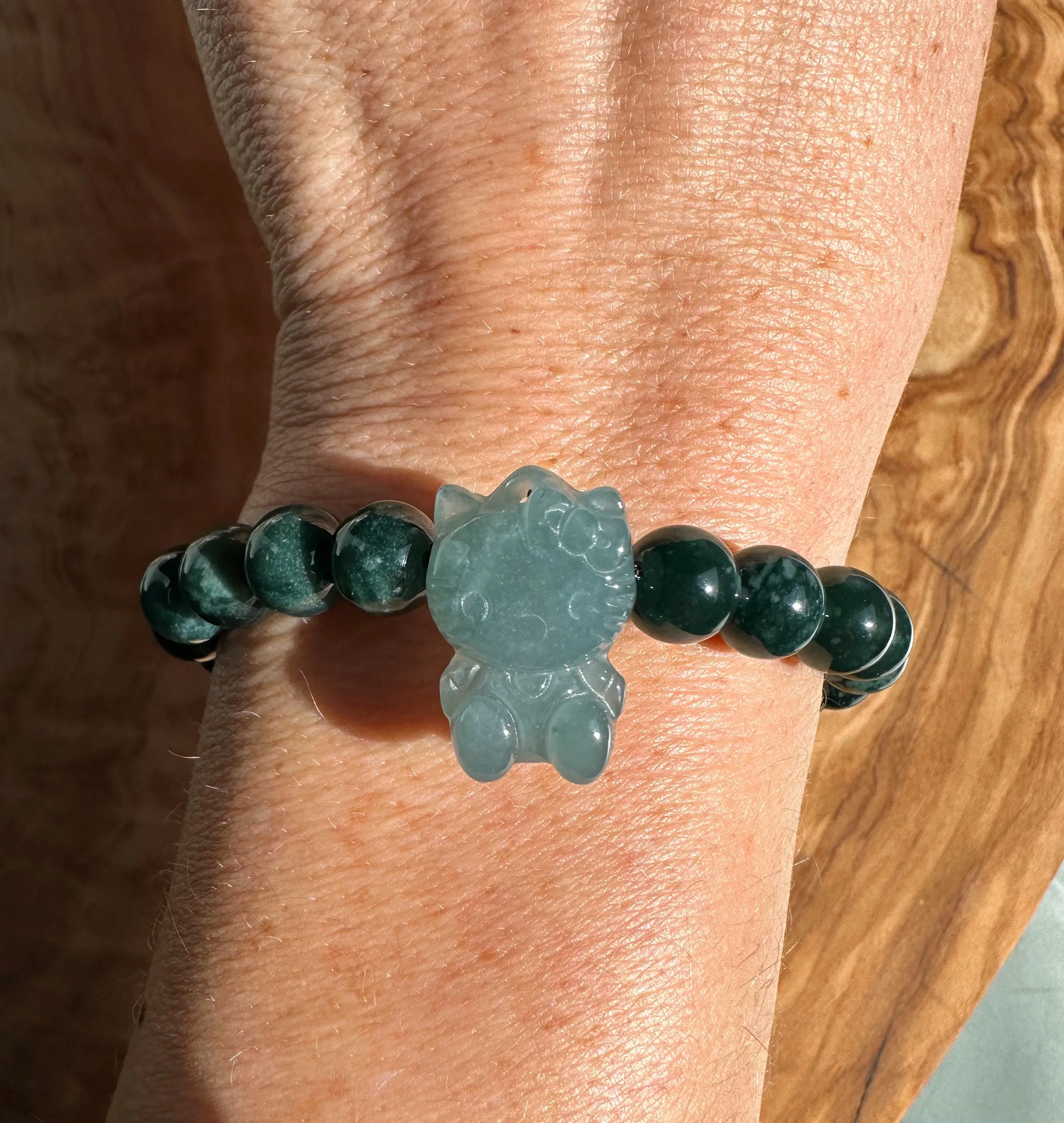 Guatemalan Jadeite Bead Bracelet Kitty - Adjustable