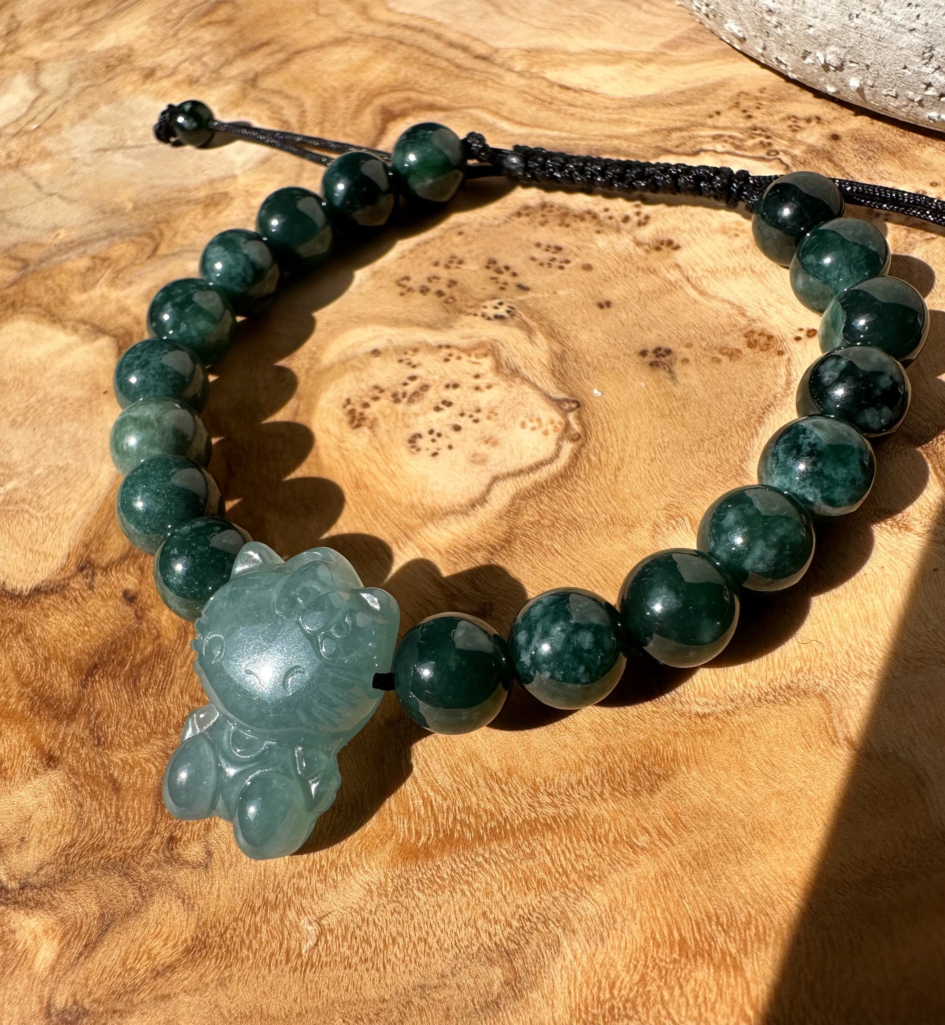 Guatemalan Jadeite Bead Bracelet Kitty - Adjustable