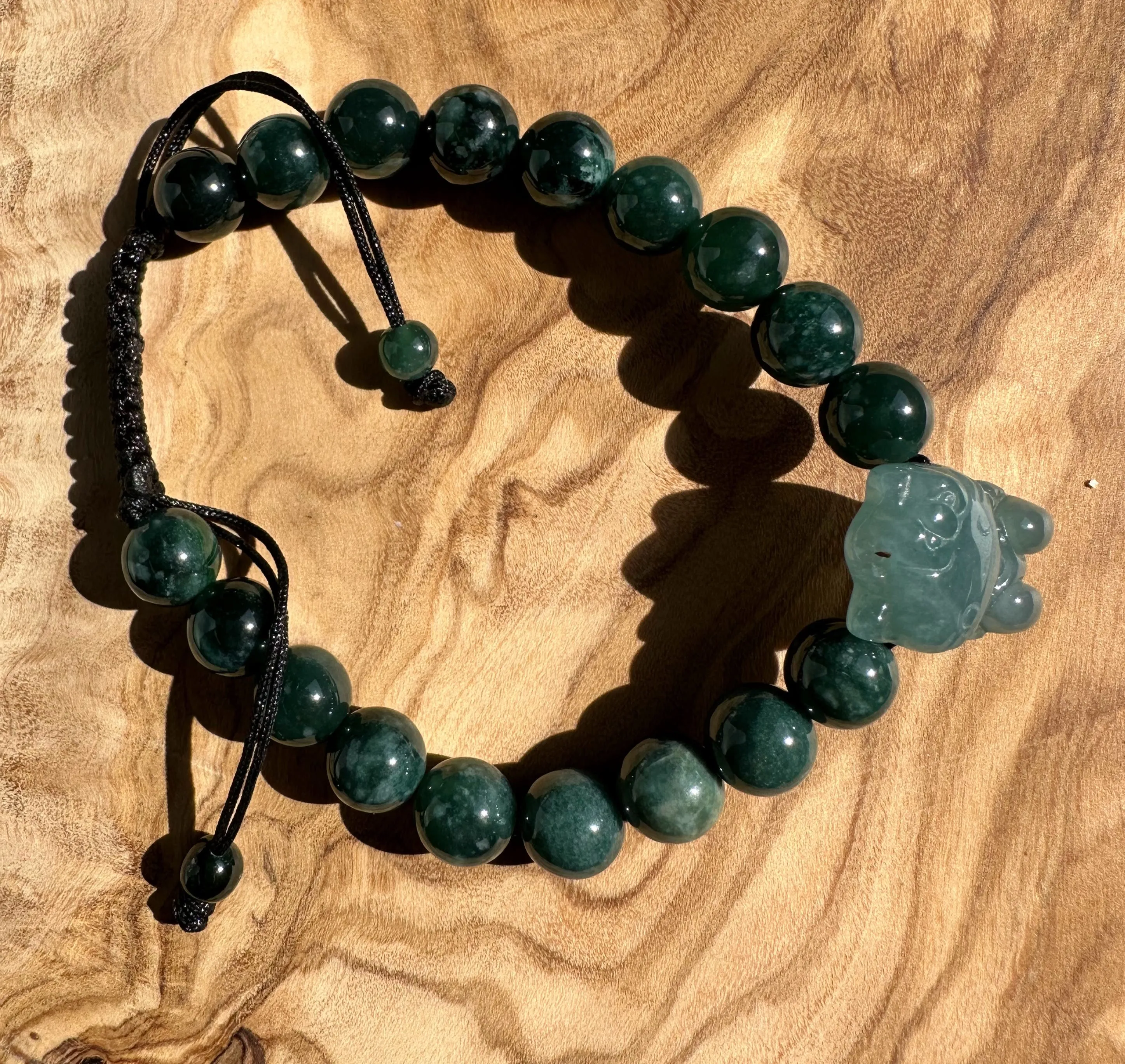 Guatemalan Jadeite Bead Bracelet Kitty - Adjustable