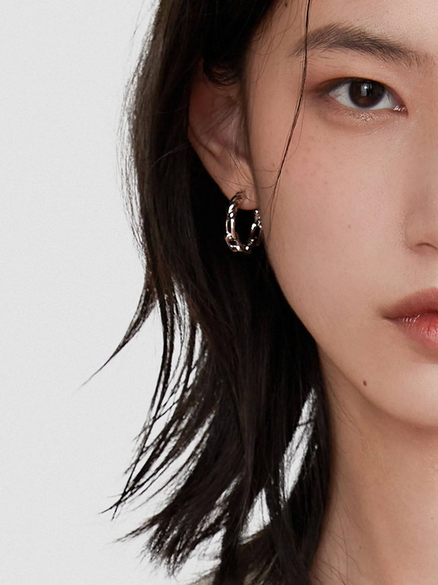 Mix Chain Link Hoop Earring