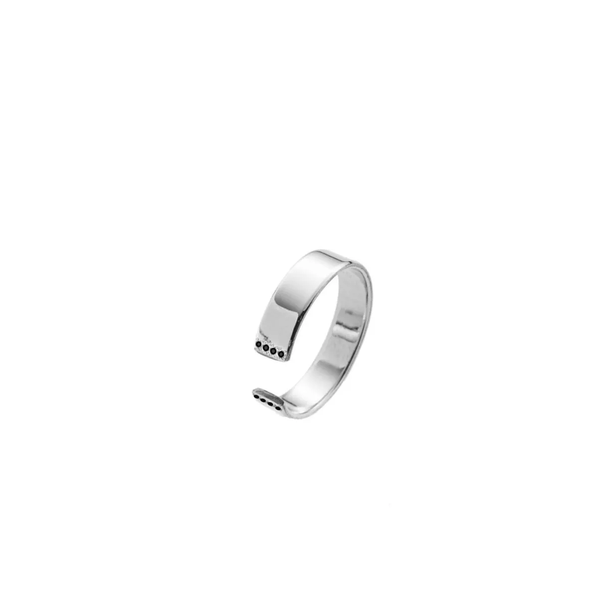 Nesya Ring