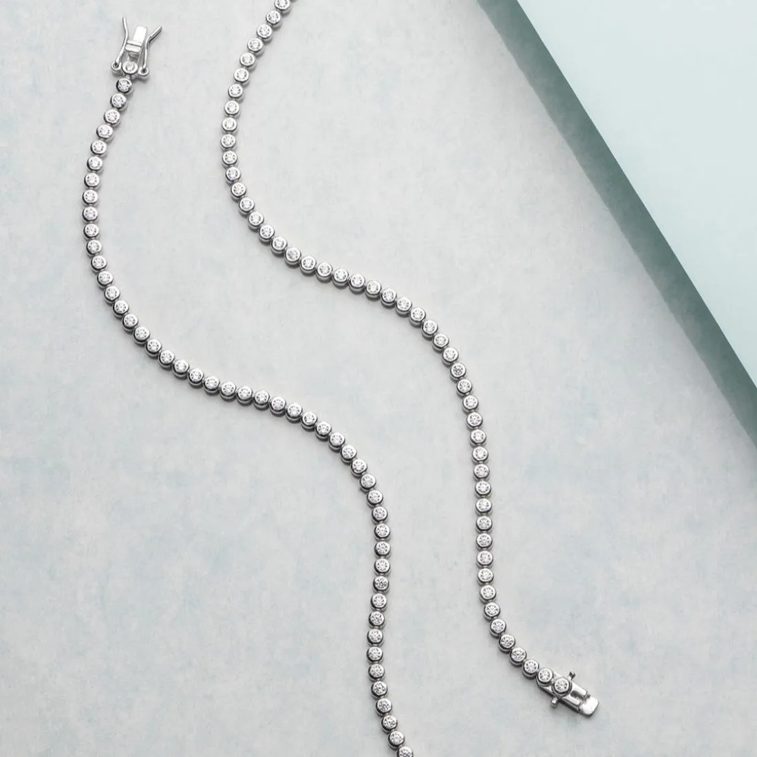 Radiant Circles 925 Sterling Silver Rhodium-Plated Circle Anklet