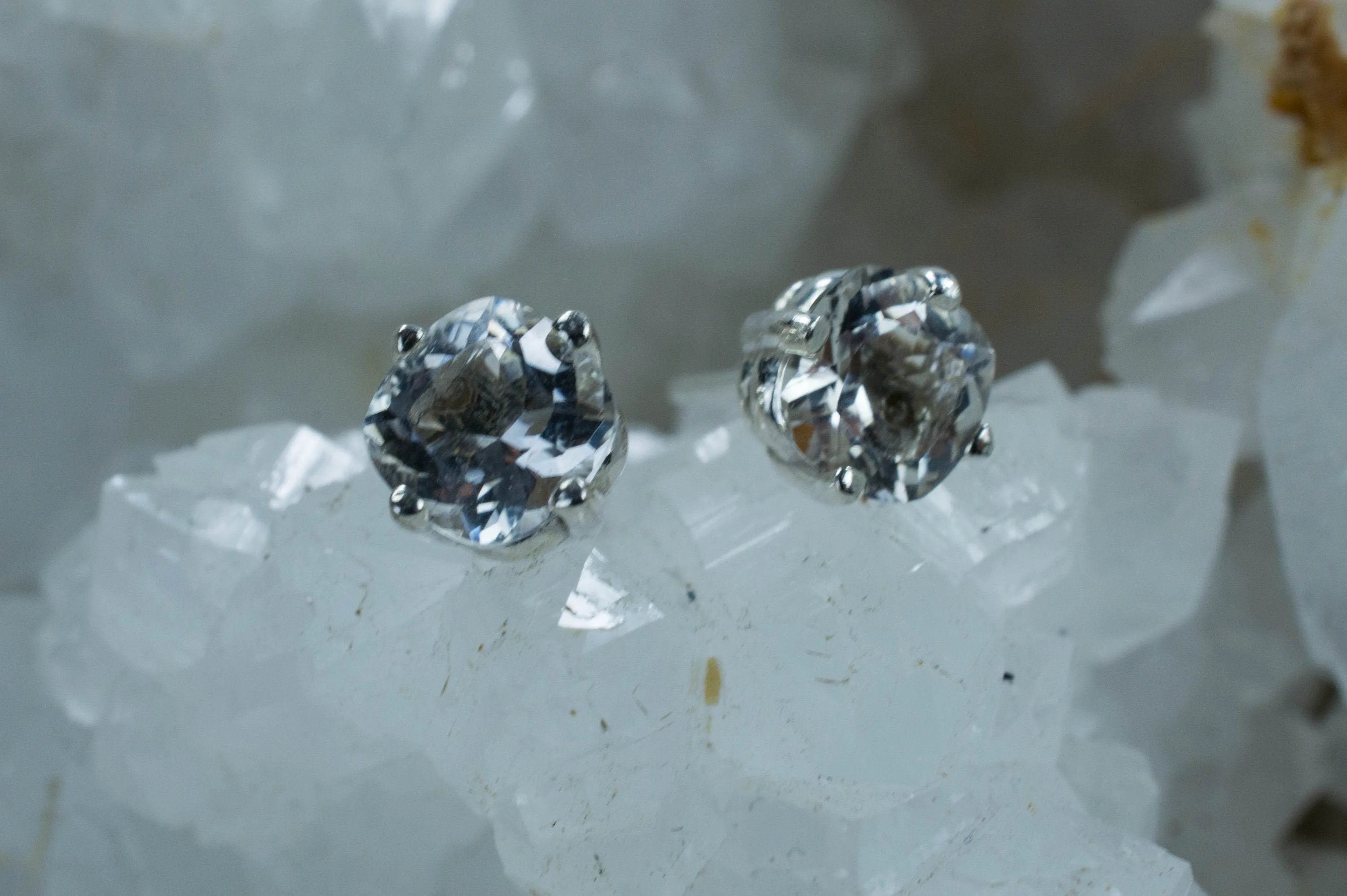Tanzanian Quartz Earrings, Natural Untreated Mondo Quartz