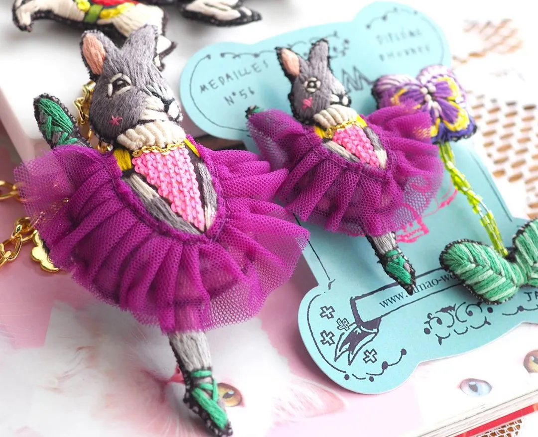 TM - MBC2549 Rubber Ballerina Brooch